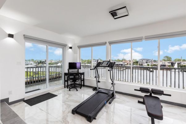 Fitness Equipment, Home Office, Interior, Marble, Water