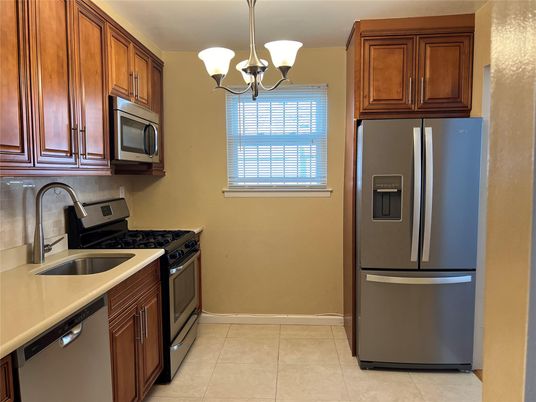 Interior, Kitchen, Pendant Lights
