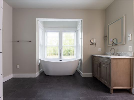 Bathroom, Free Standing Baths, Interior