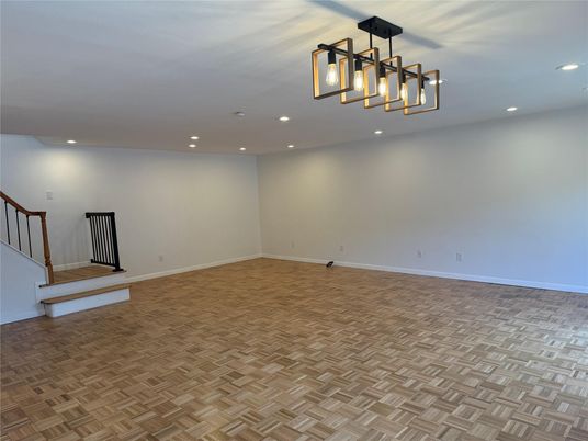 Empty room, Interior, Pendant Lights, Recessed Lighting