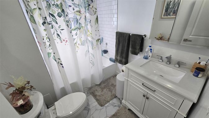 Bathroom, Interior, Marble
