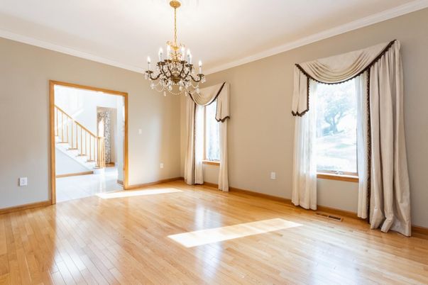 Chandelier, Empty room, Interior, Wood Texture Flooring