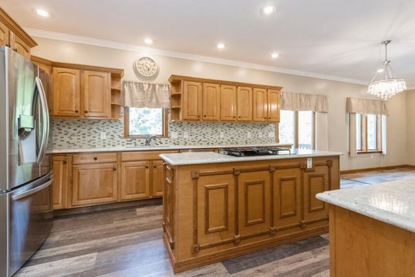 Interior, Kitchen, Pendant Lights, Recessed Lighting, Wood Texture Flooring