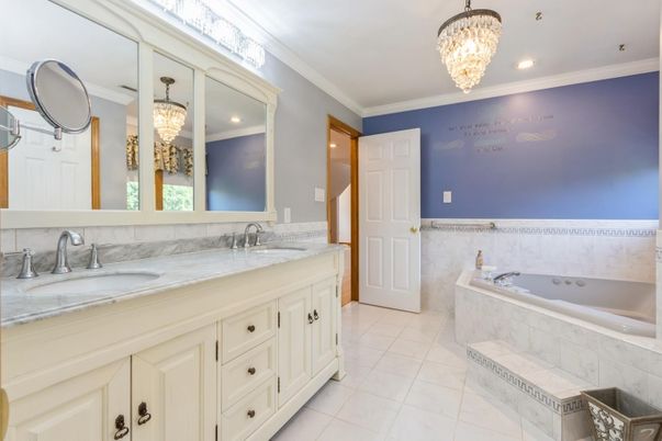 Bathroom, Chandelier, Dual Sink Vanities, Interior, Recessed Lighting