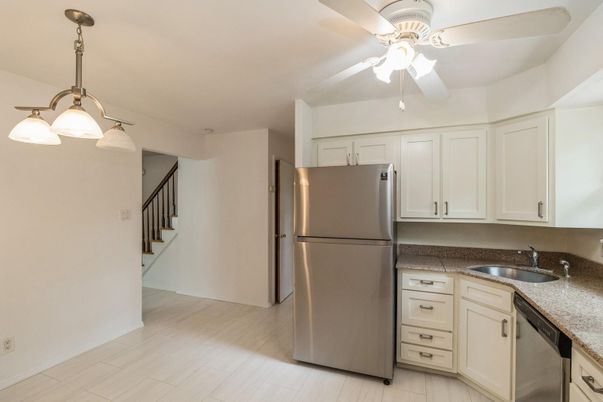 Interior, Kitchen, Pendant Lights, Wood Texture Flooring