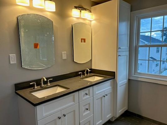Bathroom, Dual Sink Vanities, Interior