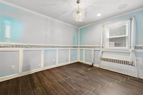 Chandelier, Empty room, Interior, Recessed Lighting, Wood Texture Flooring