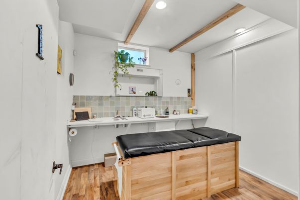 Interior, Recessed Lighting, Wooden Beams, Wood Texture Flooring
