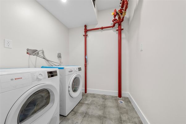 Interior, Recessed Lighting, Washer
