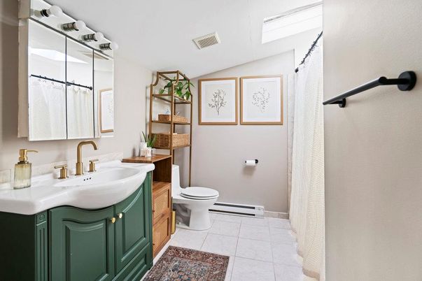 Bathroom, Interior