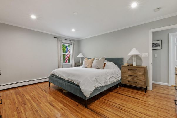 Bedroom, Interior, Recessed Lighting, Wood Texture Flooring