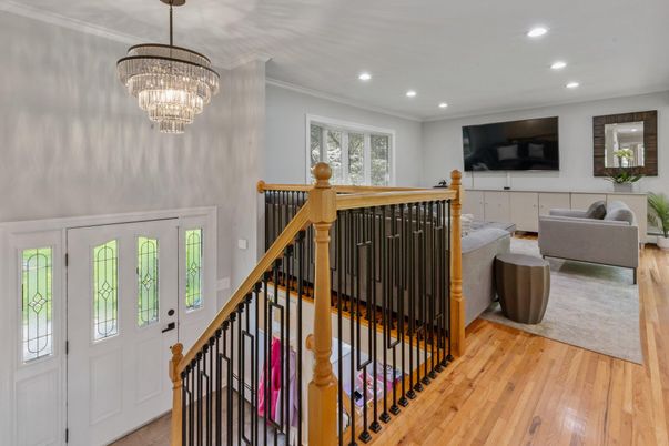 Chandelier, Interior, Living room, Recessed Lighting, Wood Texture Flooring