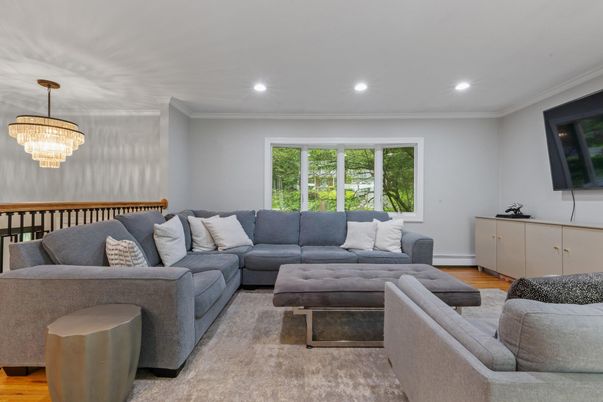 Chandelier, Interior, Living room, Recessed Lighting, Wood Texture Flooring