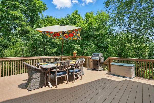 Exterior, Hot Tub