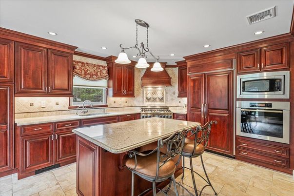 Interior, Kitchen, Pendant Lights, Recessed Lighting, Stainless Steel Appliances