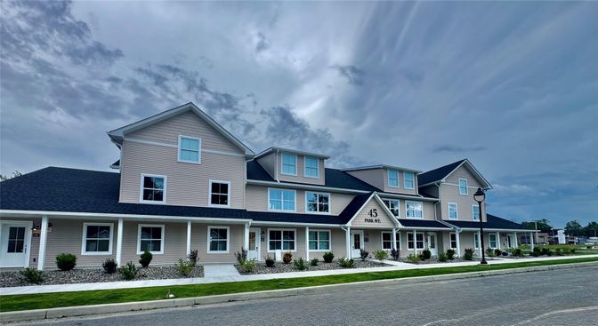 Exterior, Facade, Farmhouse