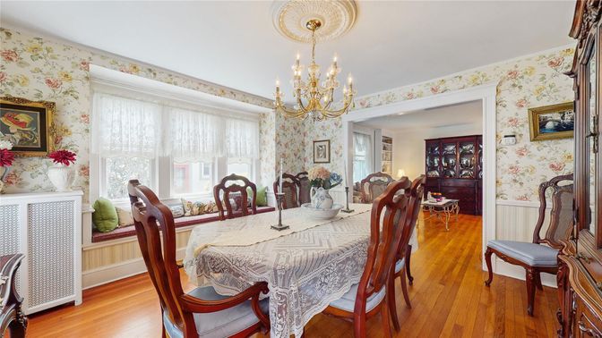 Chandelier, Dining room, Interior, Wood Texture Flooring