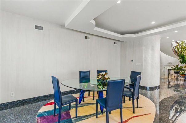 Dining room, Interior, Recessed Lighting