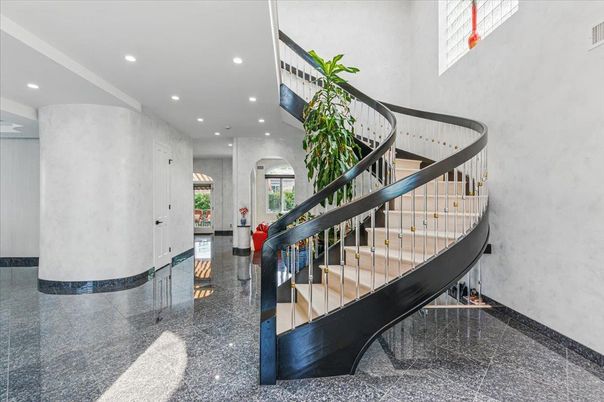 Interior, Recessed Lighting