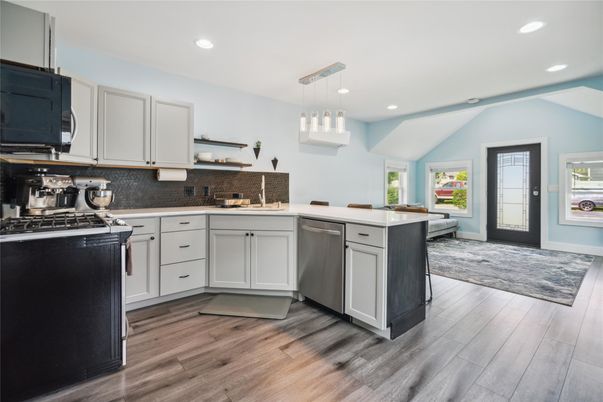 Interior, Kitchen, Pendant Lights, Recessed Lighting, Wood Texture Flooring