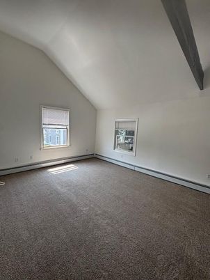 Empty room, Interior, Wooden Beams