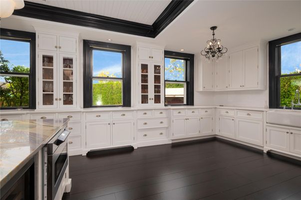 Chandelier, Interior, Kitchen, Recessed Lighting, Wood Texture Flooring