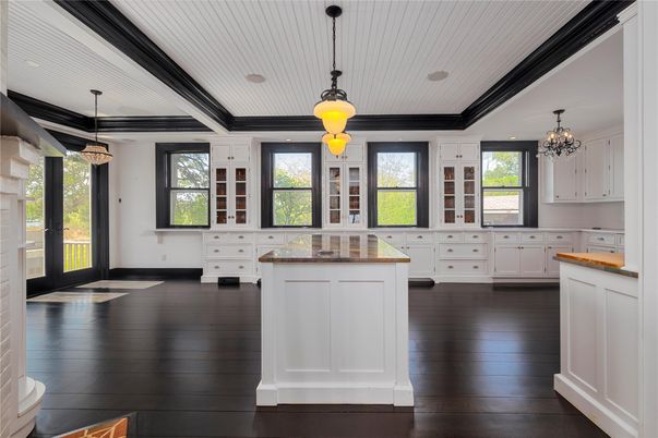 Chandelier, Interior, Kitchen, Pendant Lights, Wood Texture Flooring