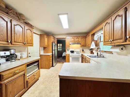 Interior, Kitchen