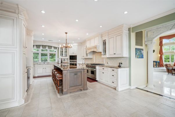 Chandelier, Interior, Kitchen, Recessed Lighting, Stainless Steel Appliances