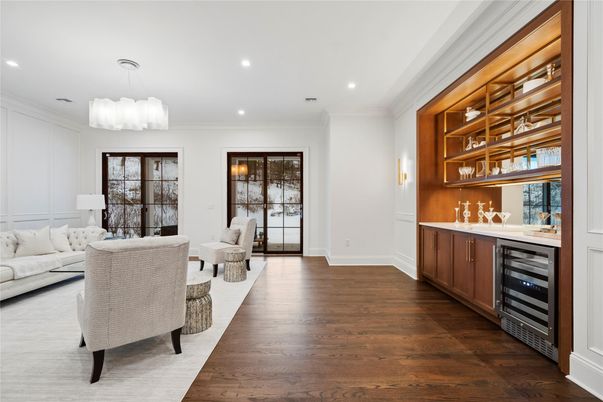 Interior, Living room, Pendant Lights, Recessed Lighting, Wood Texture Flooring