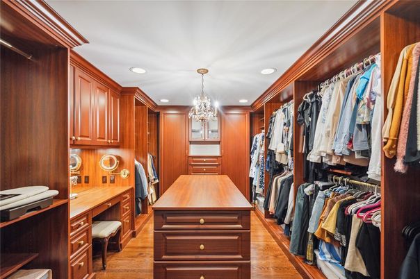 Chandelier, Interior, Recessed Lighting, Walk-in Closets, Wood Texture Flooring