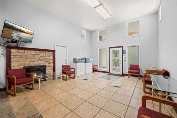 Dining room, Fireplace, Interior