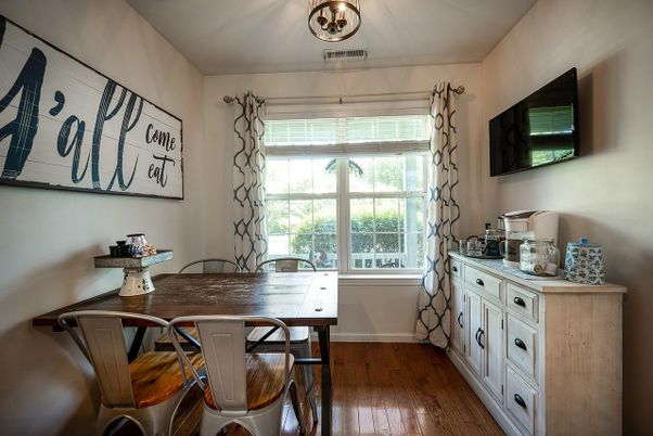 Dining room, Interior, Wood Texture Flooring