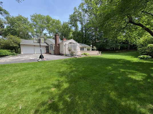 Backyard, Detached Garage, Exterior