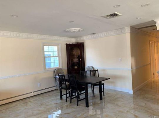 Chandelier, Dining room, Interior, Marble, Recessed Lighting