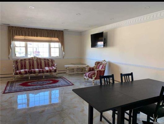 Dining room, Interior, Recessed Lighting