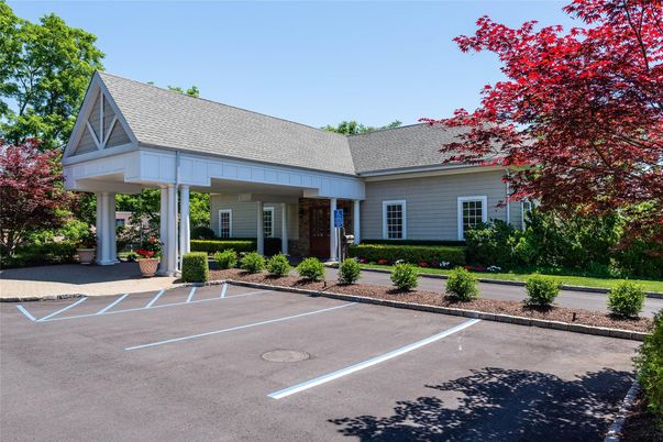 Exterior, Facade, Cape Cod