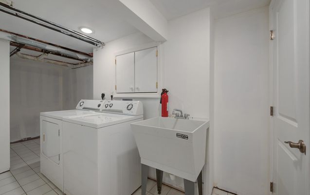Interior, Recessed Lighting, Washer
