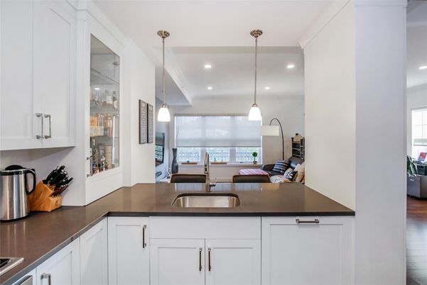 Interior, Kitchen, Pendant Lights, Recessed Lighting, Water
