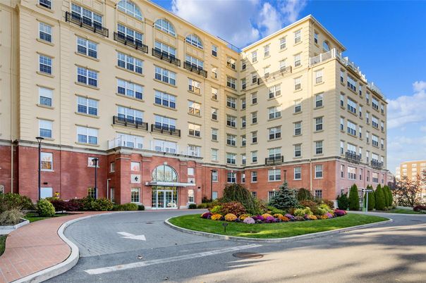 Exterior, Facade, Condo Building
