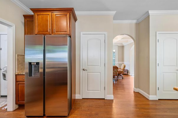 Interior, Kitchen, Stainless Steel Appliances, Wood Texture Flooring