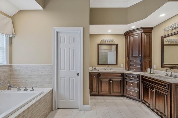 Bathroom, Dual Sink Vanities, Interior, Marble, Recessed Lighting