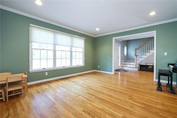 Dining room, Interior, Piano, Recessed Lighting, Wood Texture Flooring