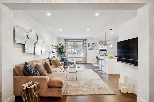 Interior, Kitchen, Living room, Pendant Lights, Recessed Lighting, Stainless Steel Appliances, Wood Texture Flooring