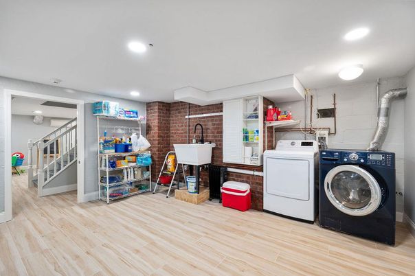 Interior, Recessed Lighting, Stone Walls, Utility Closets, Washer, Wood Texture Flooring