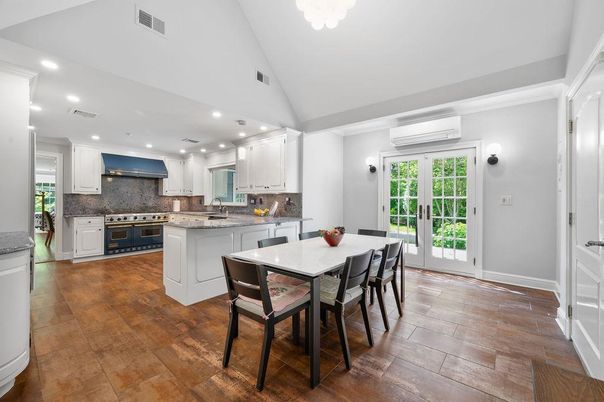 Dining room, Interior, Kitchen, Recessed Lighting, Wood Texture Flooring