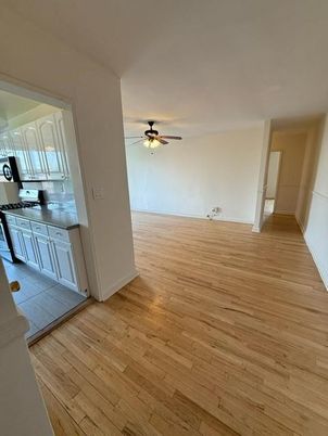 Empty room, Interior, Kitchen, Wood Texture Flooring