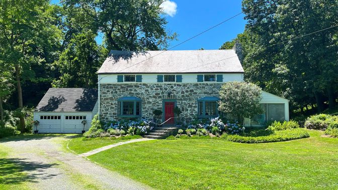 Detached Garage, Exterior, Facade, Cape Cod