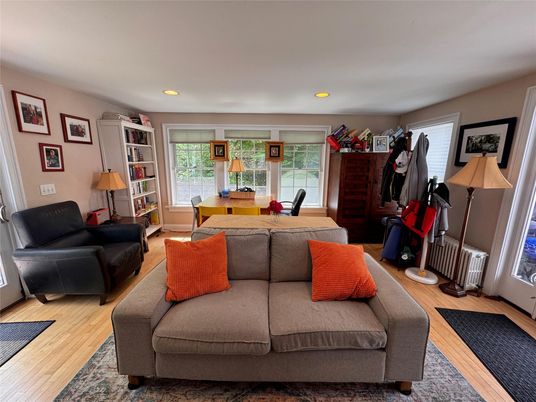 Dining room, Interior, Living room, Recessed Lighting, Wood Texture Flooring