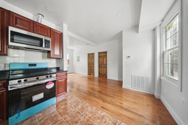 Interior, Kitchen, Stainless Steel Appliances, Wood Texture Flooring